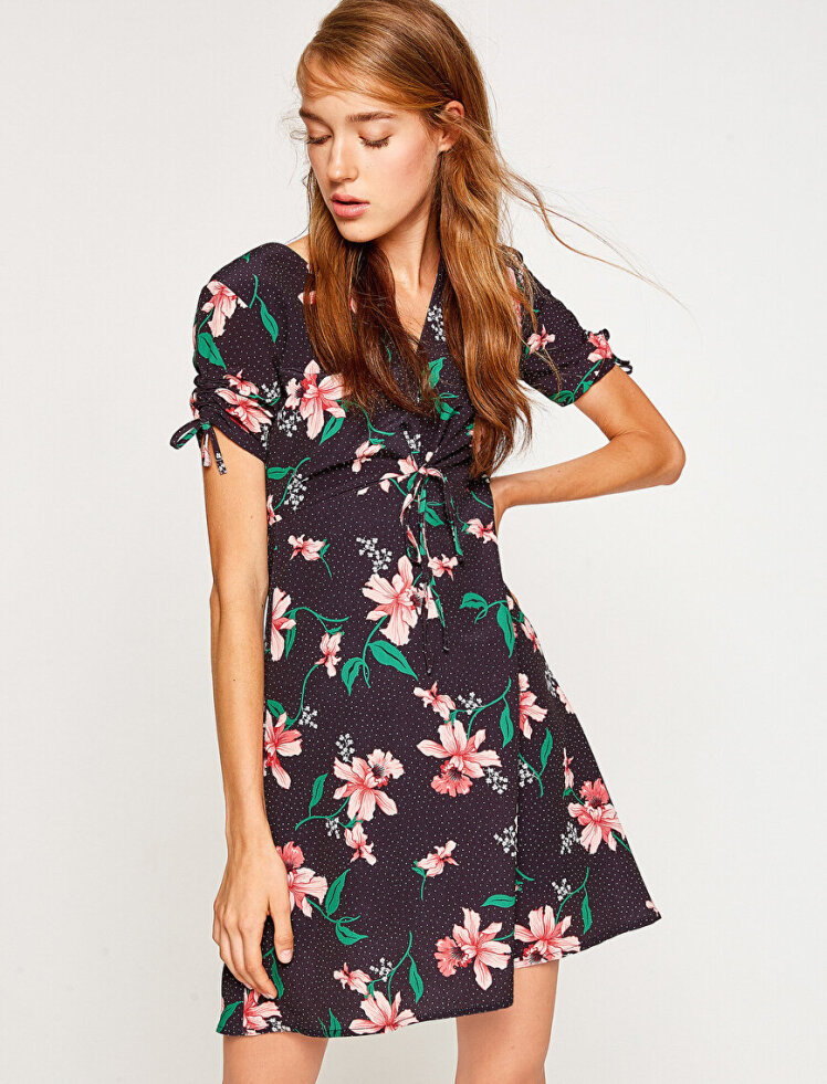 پیراهن زنانه