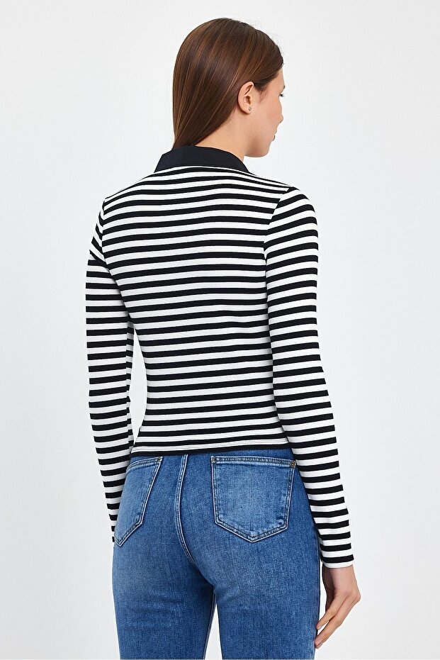 بلوز یقه برگردان زنانه زاخاریوز مدل 0118