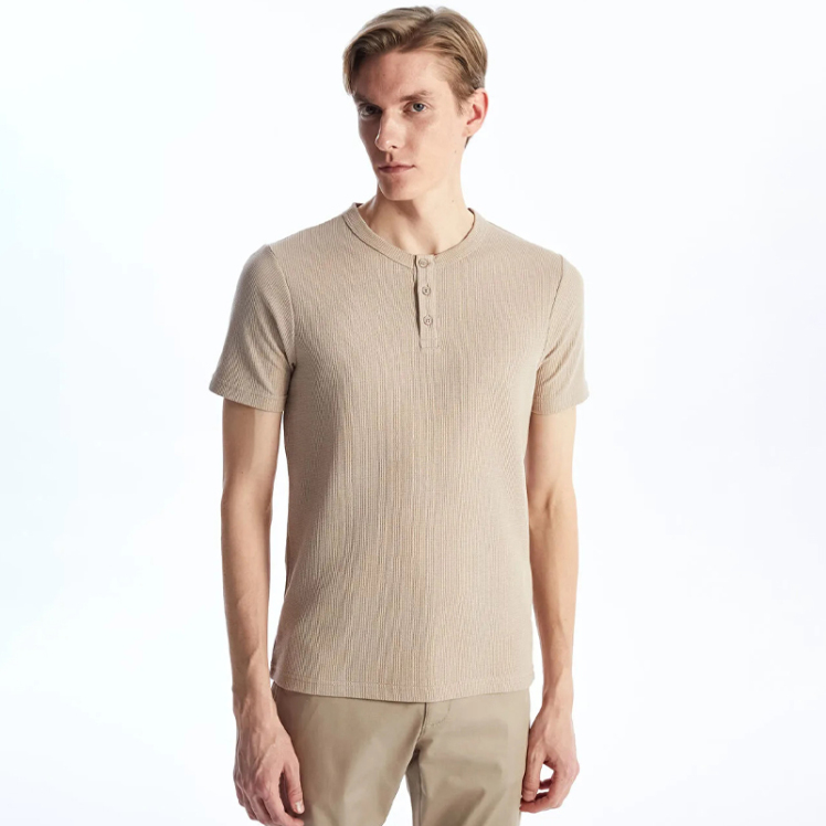 تی شرت آستین کوتاه مردانه ال سی وایکیکی مدل S48919Z8